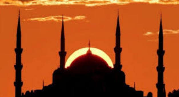 İshak Danış Hoca - Yatsı Ezanı