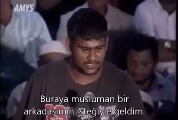 Ateist genç bu konuşmadan sonra müslüman oldu! Zakir Naik